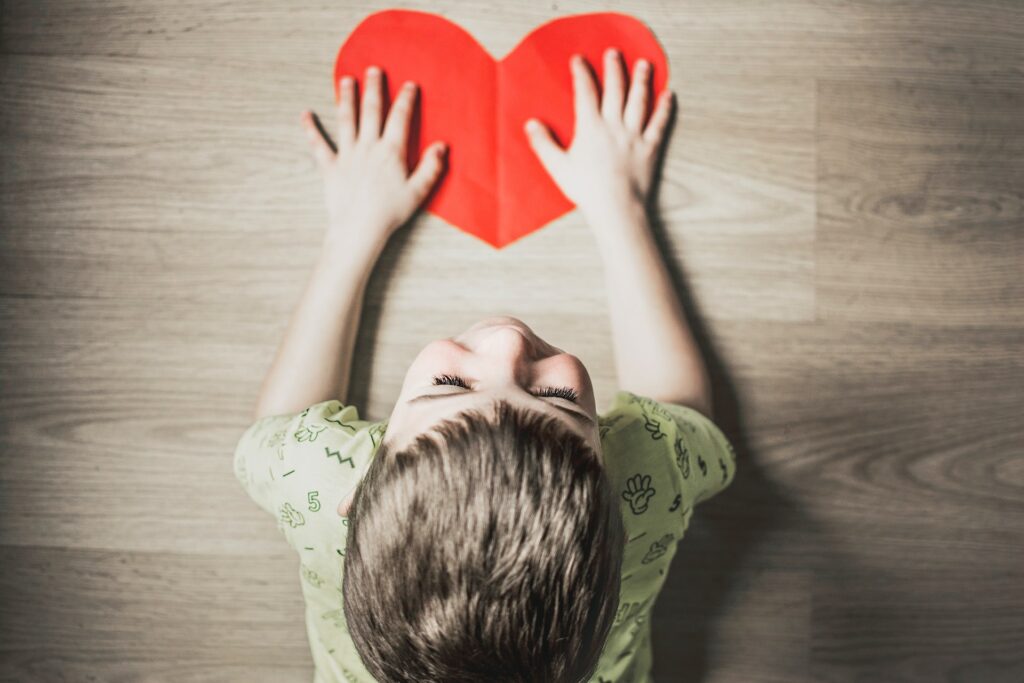 autism-adhd-clinic-boy-with-heart-picture